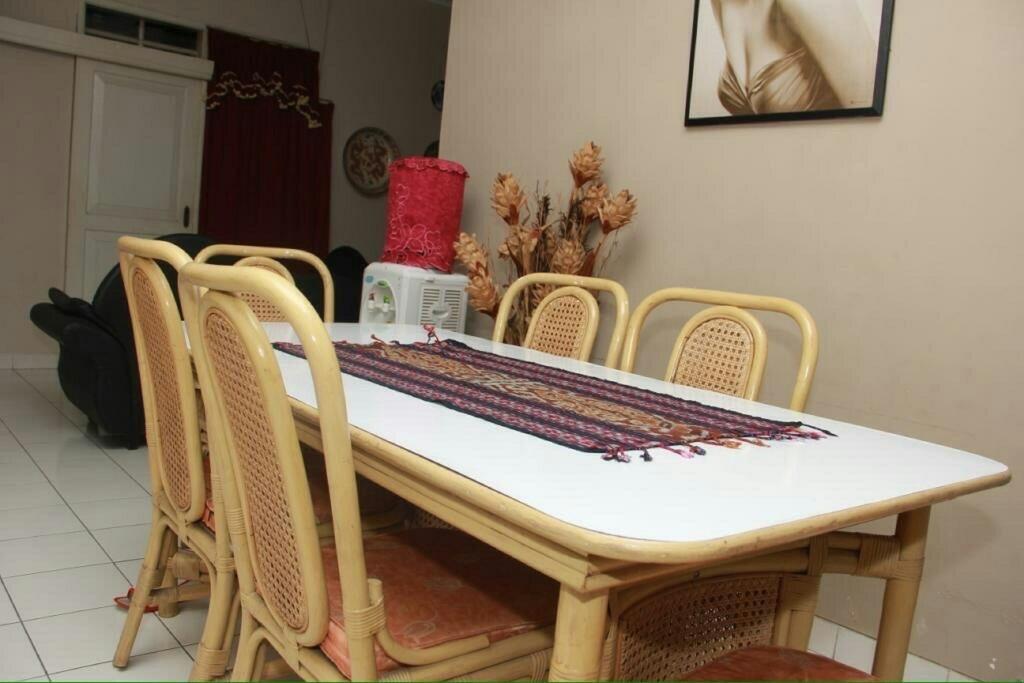 Pele Guesthouse บันดุง ภายนอก รูปภาพ