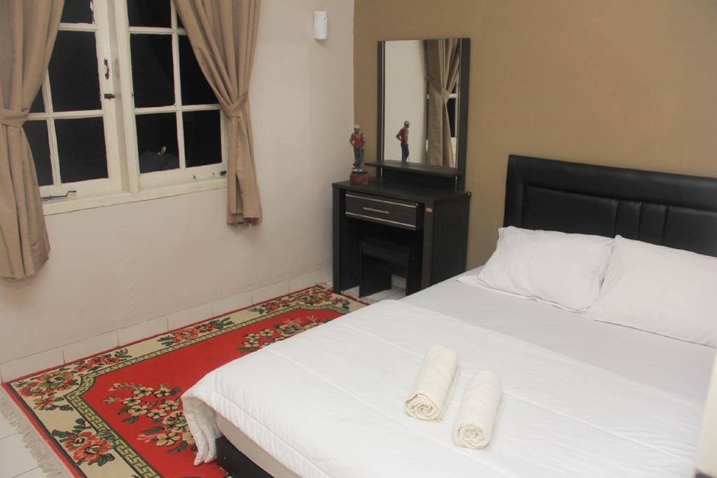 Pele Guesthouse บันดุง ภายนอก รูปภาพ