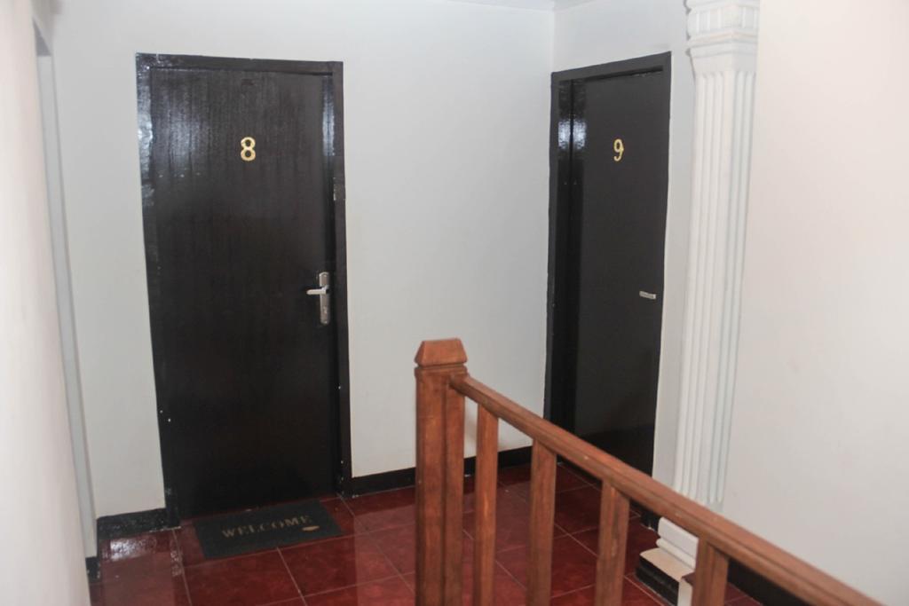 Pele Guesthouse บันดุง ภายนอก รูปภาพ