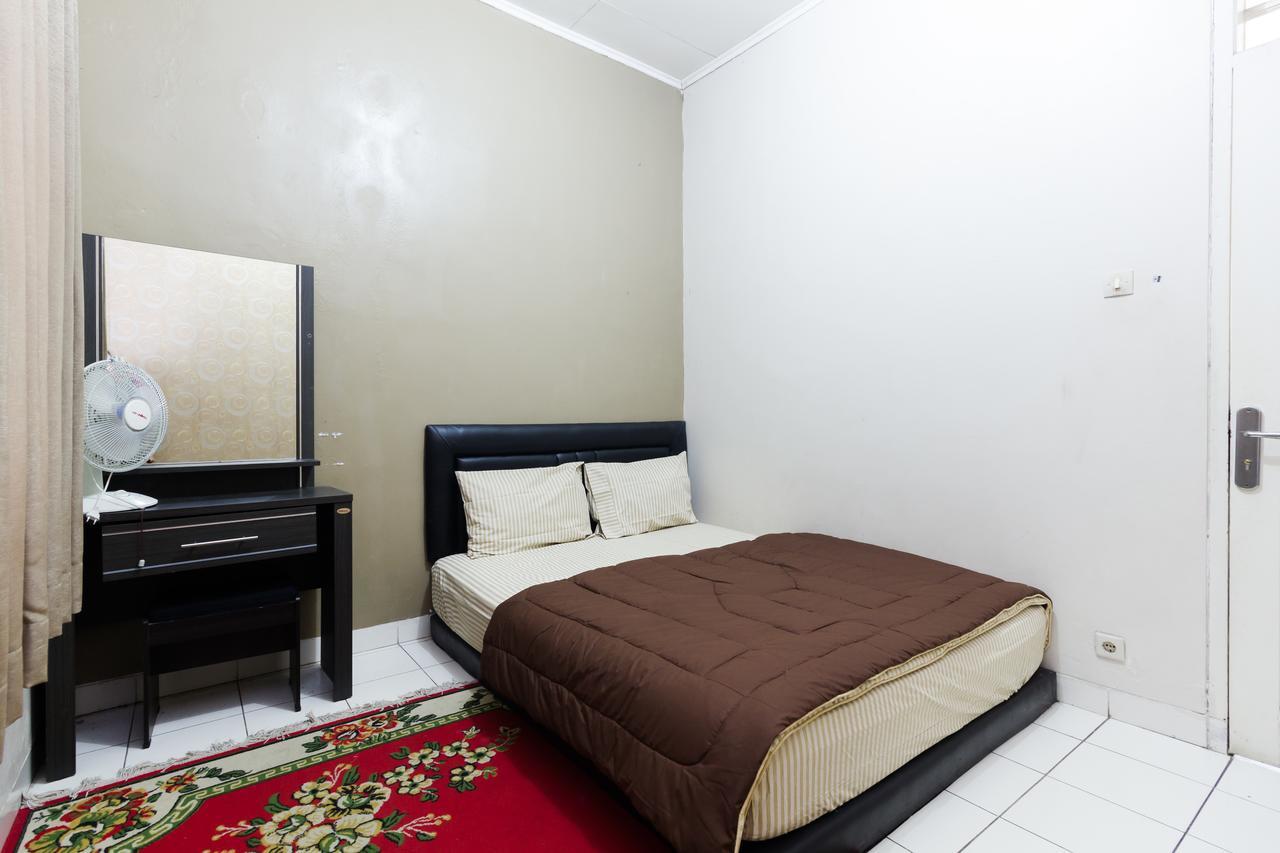 Pele Guesthouse บันดุง ภายนอก รูปภาพ