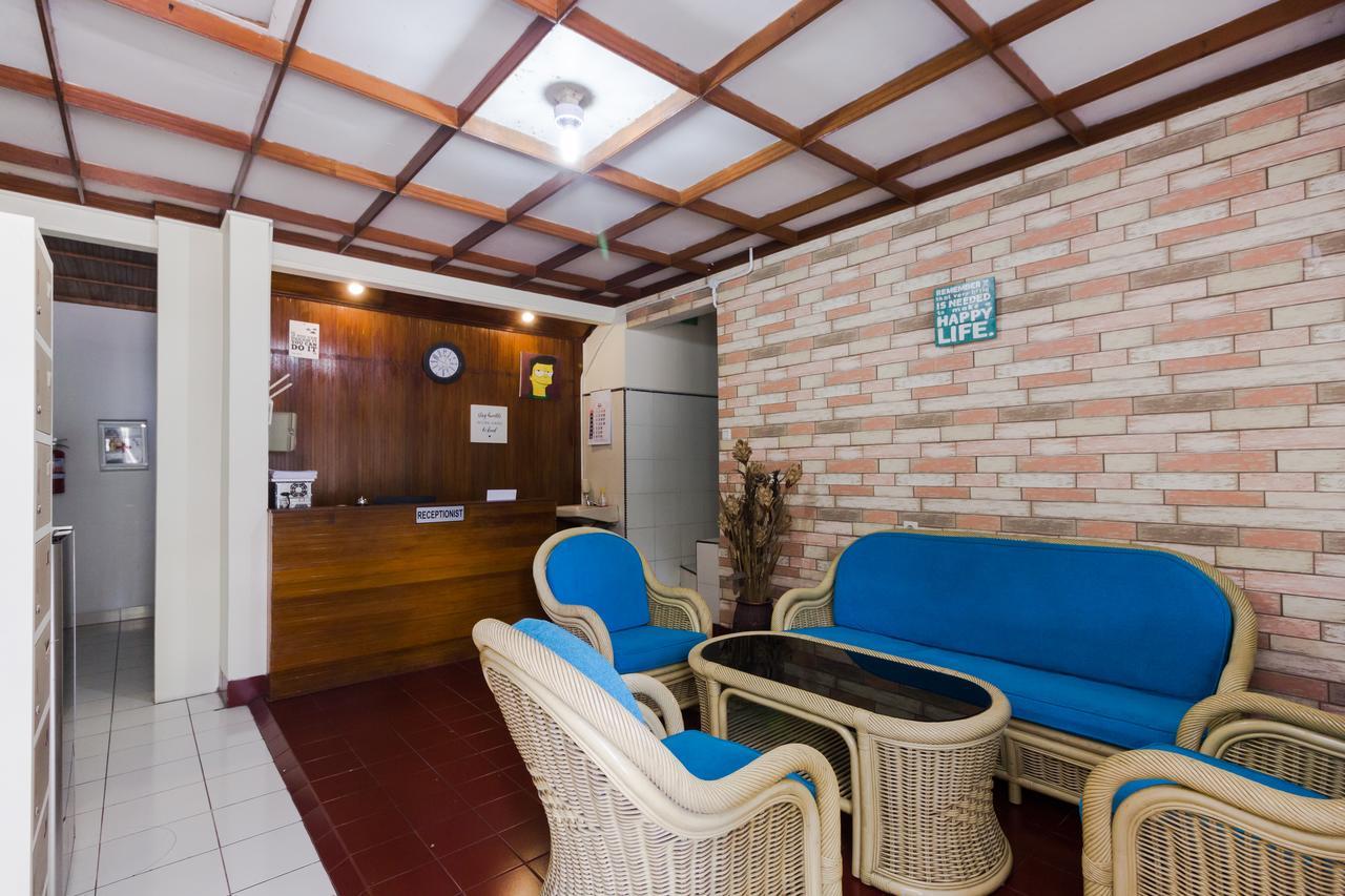 Pele Guesthouse บันดุง ภายนอก รูปภาพ